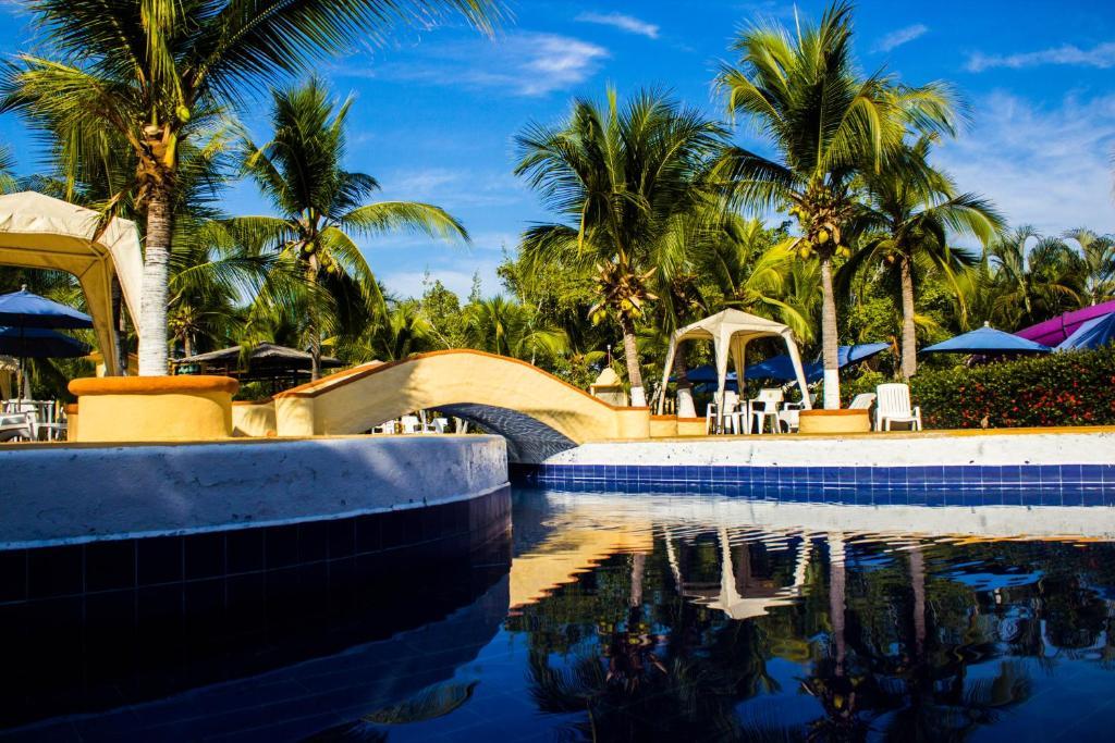 Ixtapa Palace Hotel Exterior photo